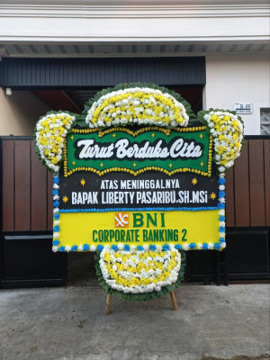 Papan Bunga Duka di Puhun Pintu Kabun